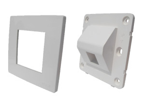 1 Port UK Style Angled Designer CurvaPlate